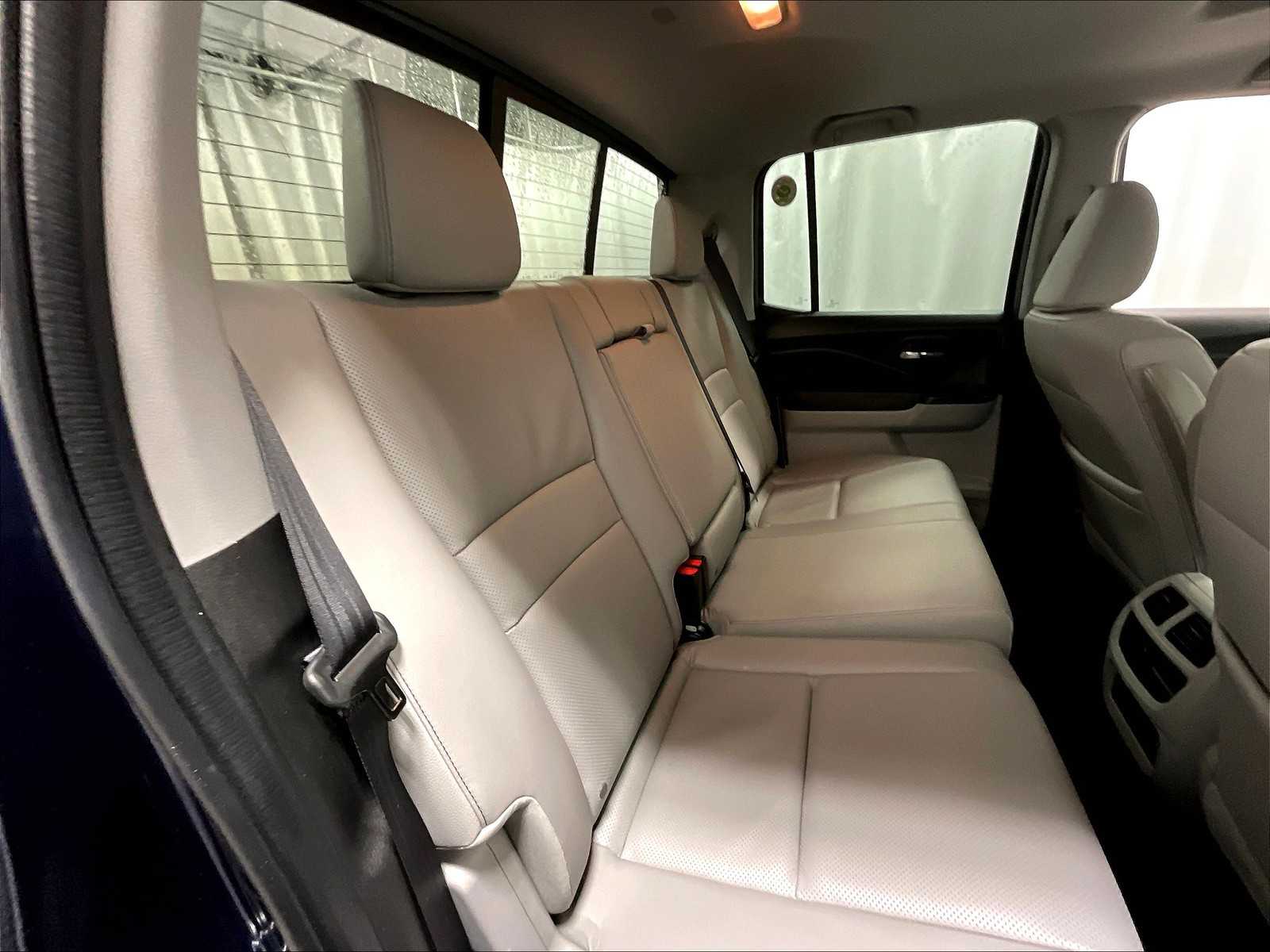 2022 Honda Ridgeline RTL-E - Photo 16
