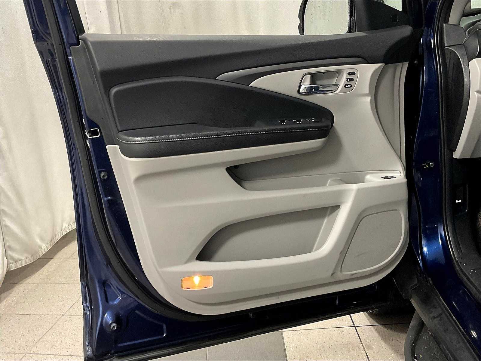 2022 Honda Ridgeline RTL-E - Photo 9