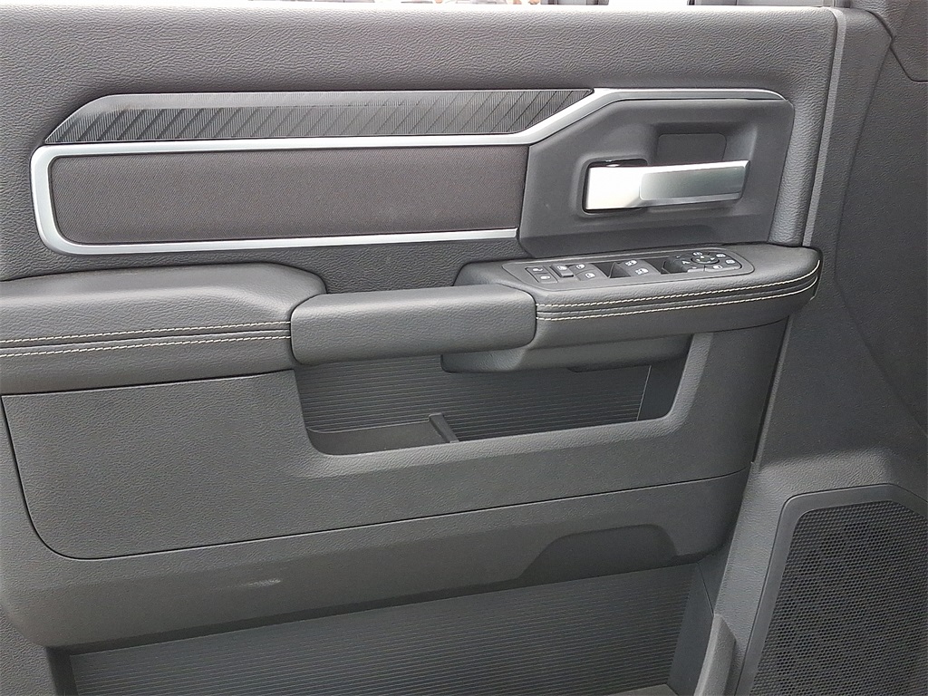 2026 Ram 2500 Big Horn - Photo 9