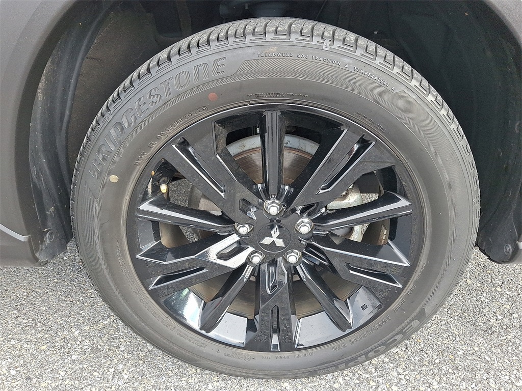 2023 Mitsubishi Eclipse Cross Ralliart - Photo 9