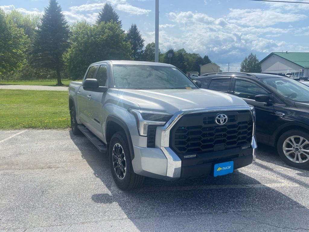 2024 Toyota Tundra SR5 - Photo 1