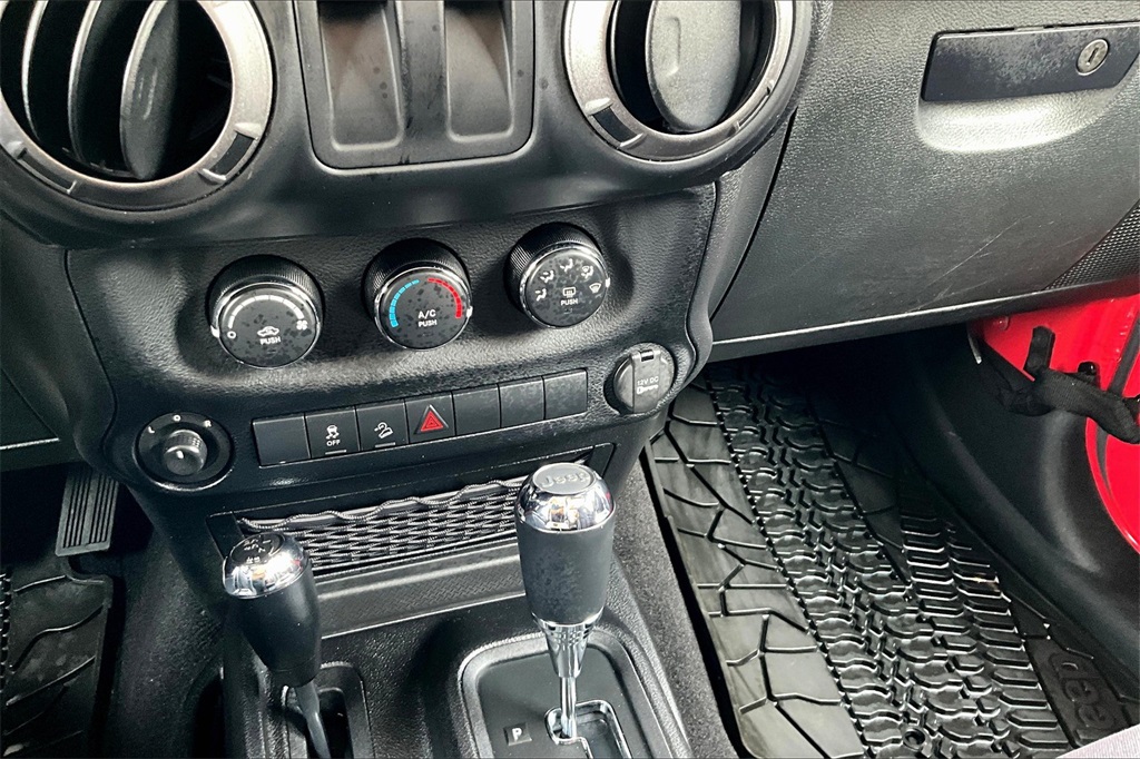 2013 Jeep Wrangler Sport - Photo 26
