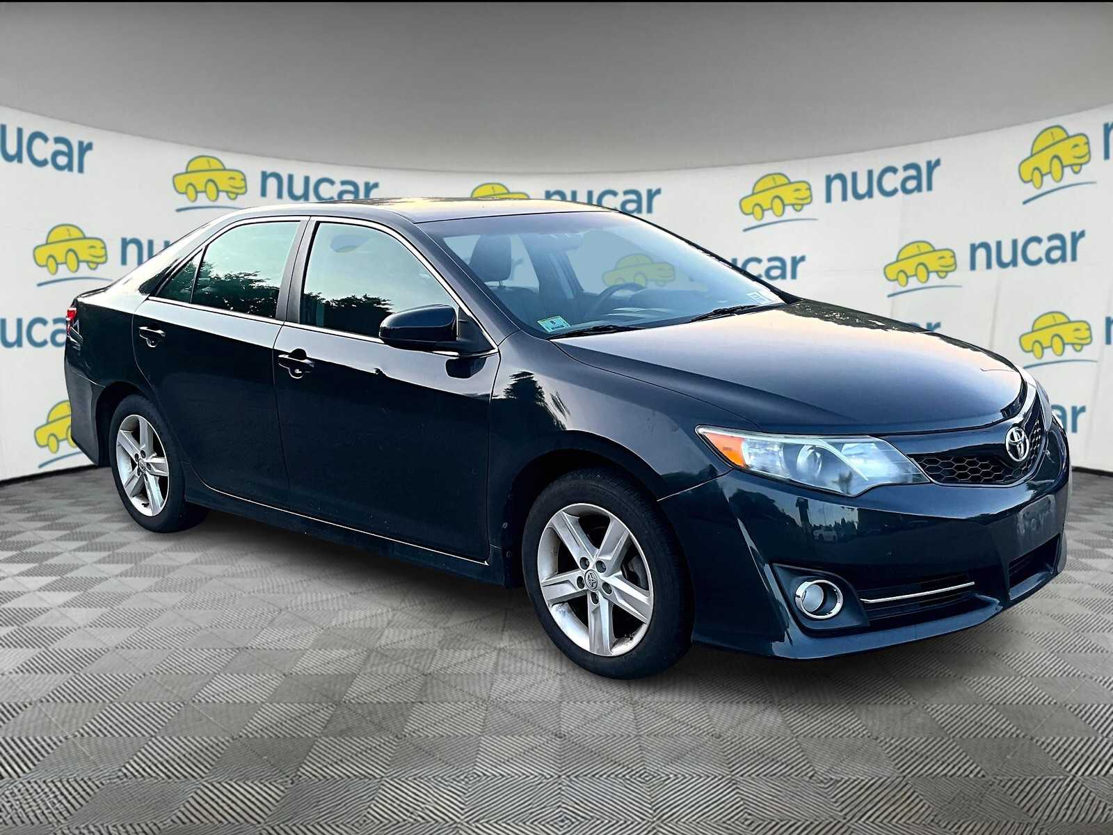 2013 Toyota Camry SE