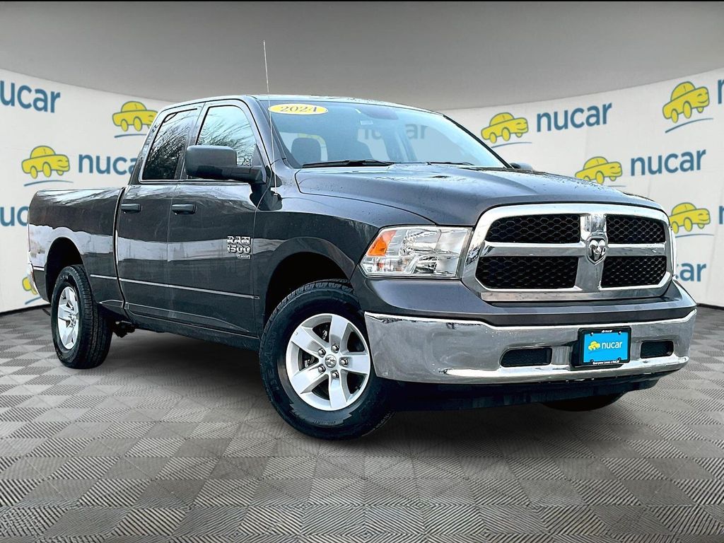 2024 Ram 1500 Classic SLT