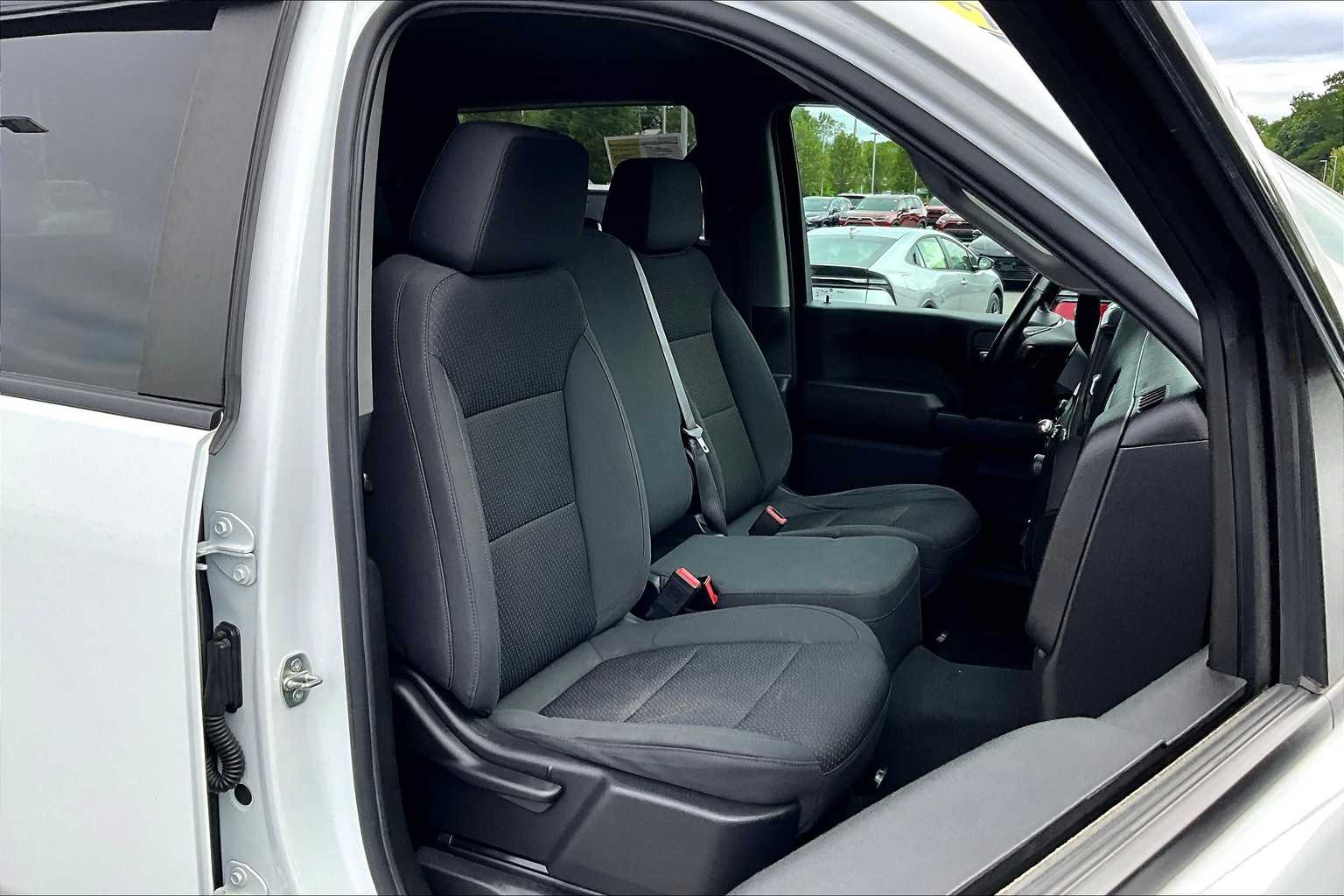 2020 Chevrolet Silverado 2500HD Custom - Photo 11