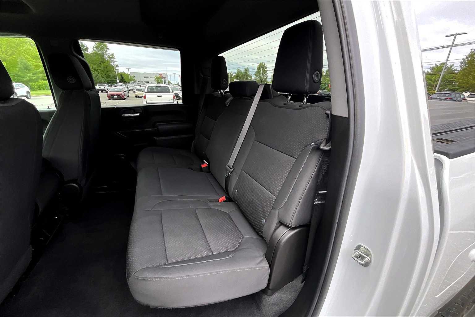 2020 Chevrolet Silverado 2500HD Custom - Photo 15