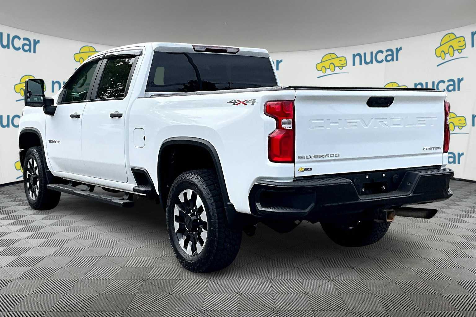 2020 Chevrolet Silverado 2500HD Custom - Photo 4