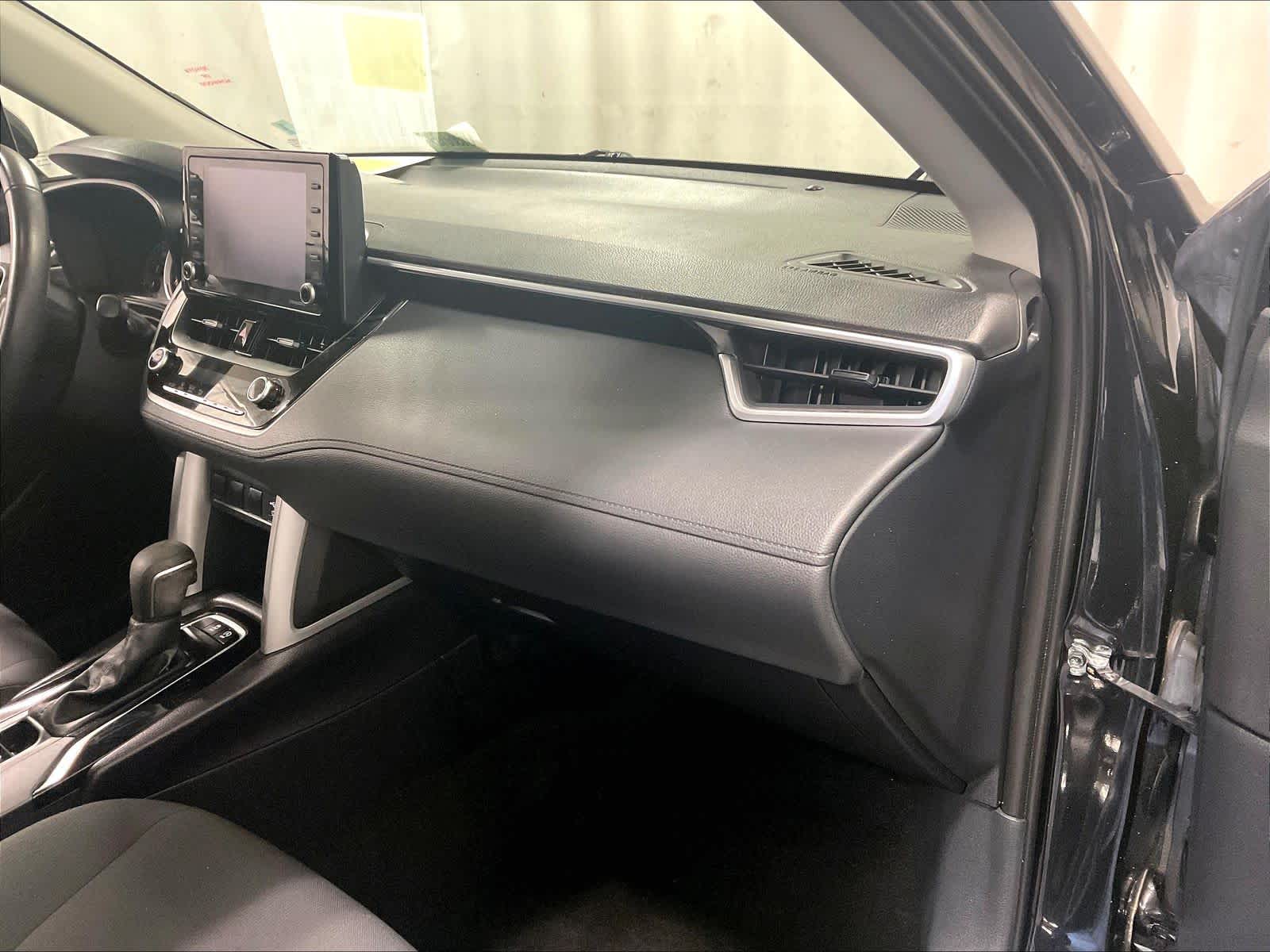 2022 Toyota Corolla Cross LE - Photo 13