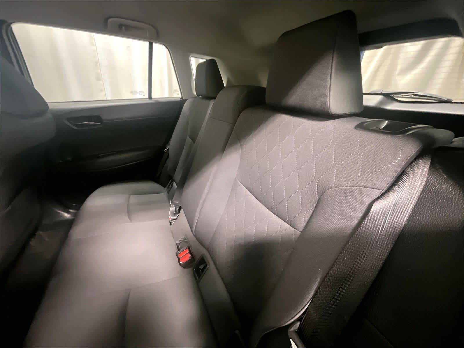 2022 Toyota Corolla Cross LE - Photo 15