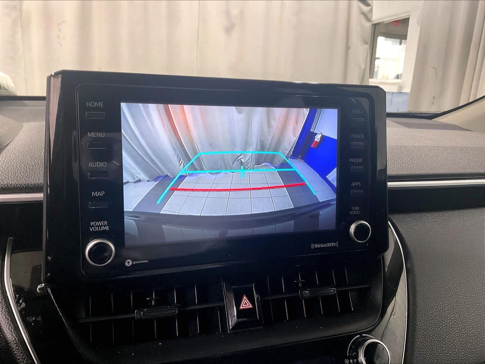 2022 Toyota Corolla Cross LE - Photo 19