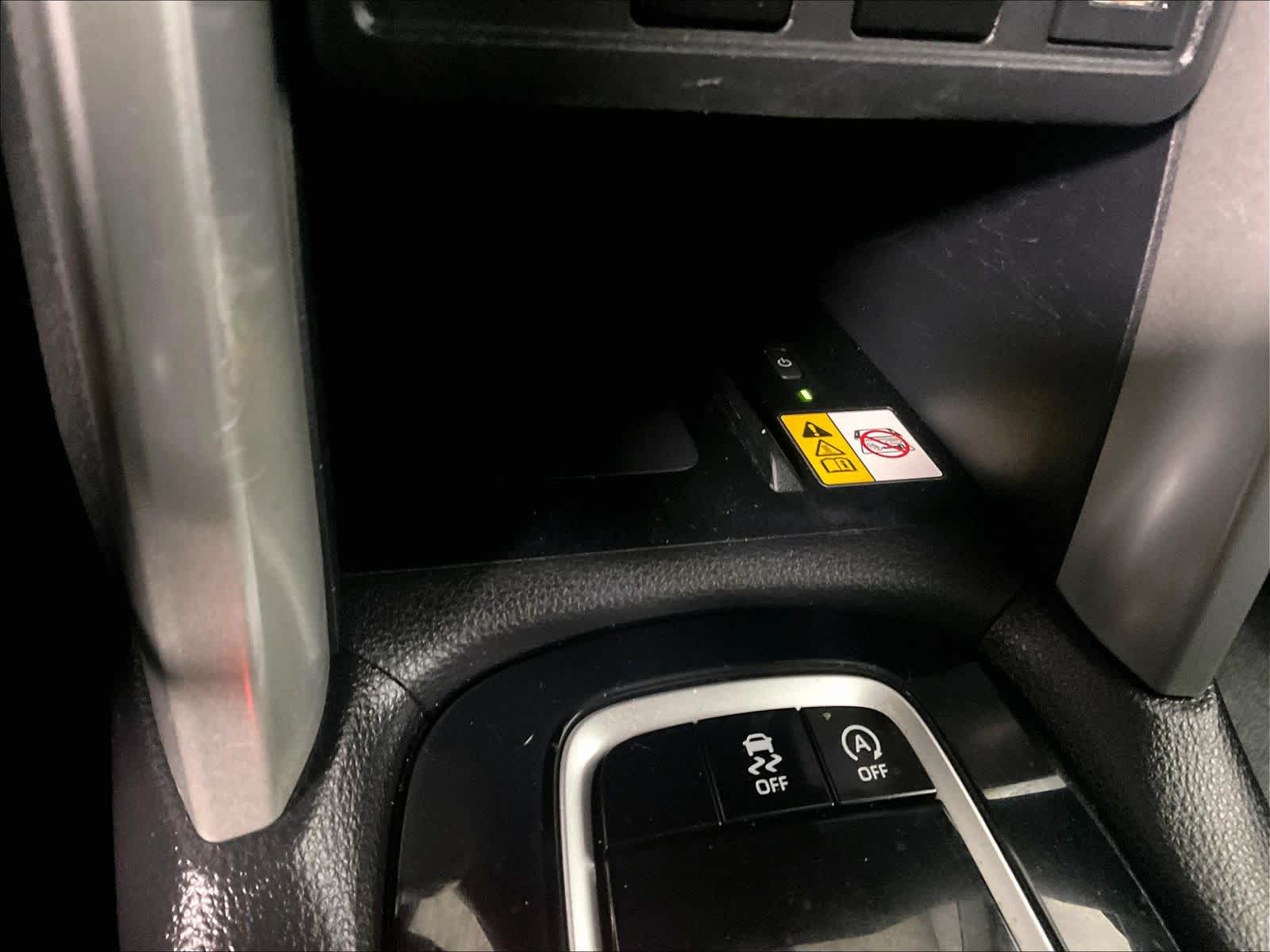 2022 Toyota Corolla Cross LE - Photo 26