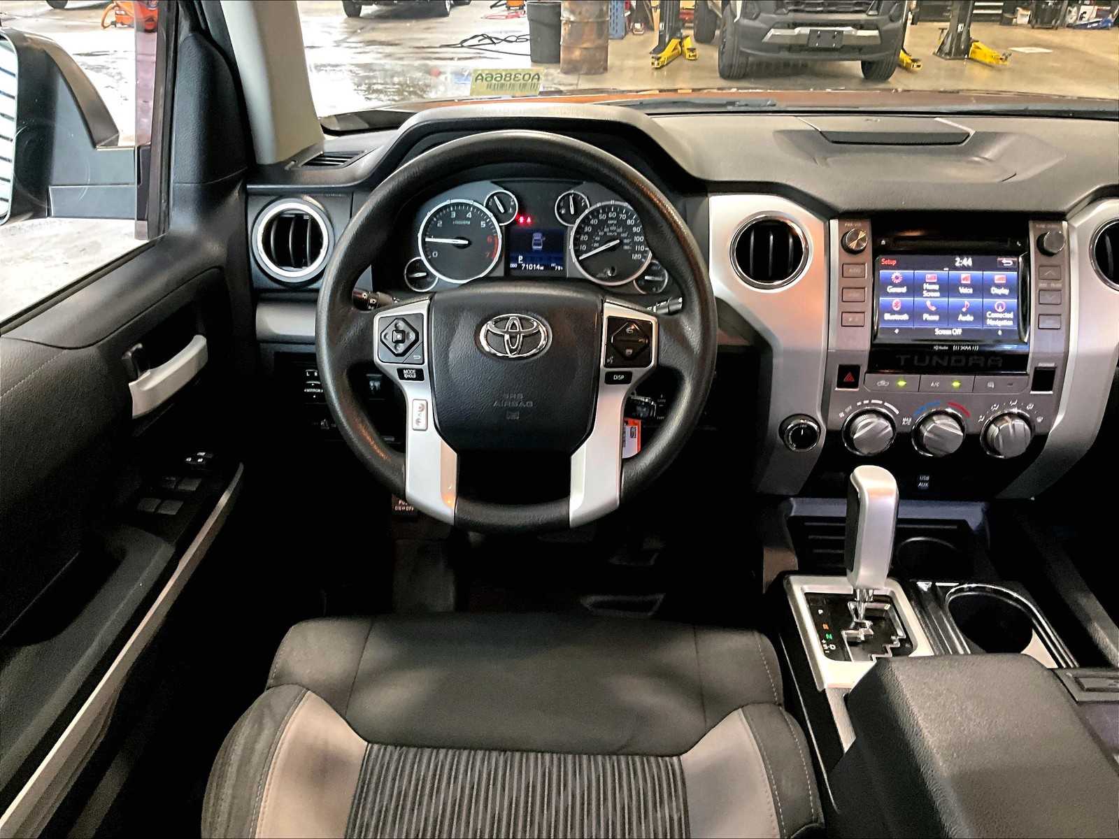 2016 Toyota Tundra SR5 - Photo 17