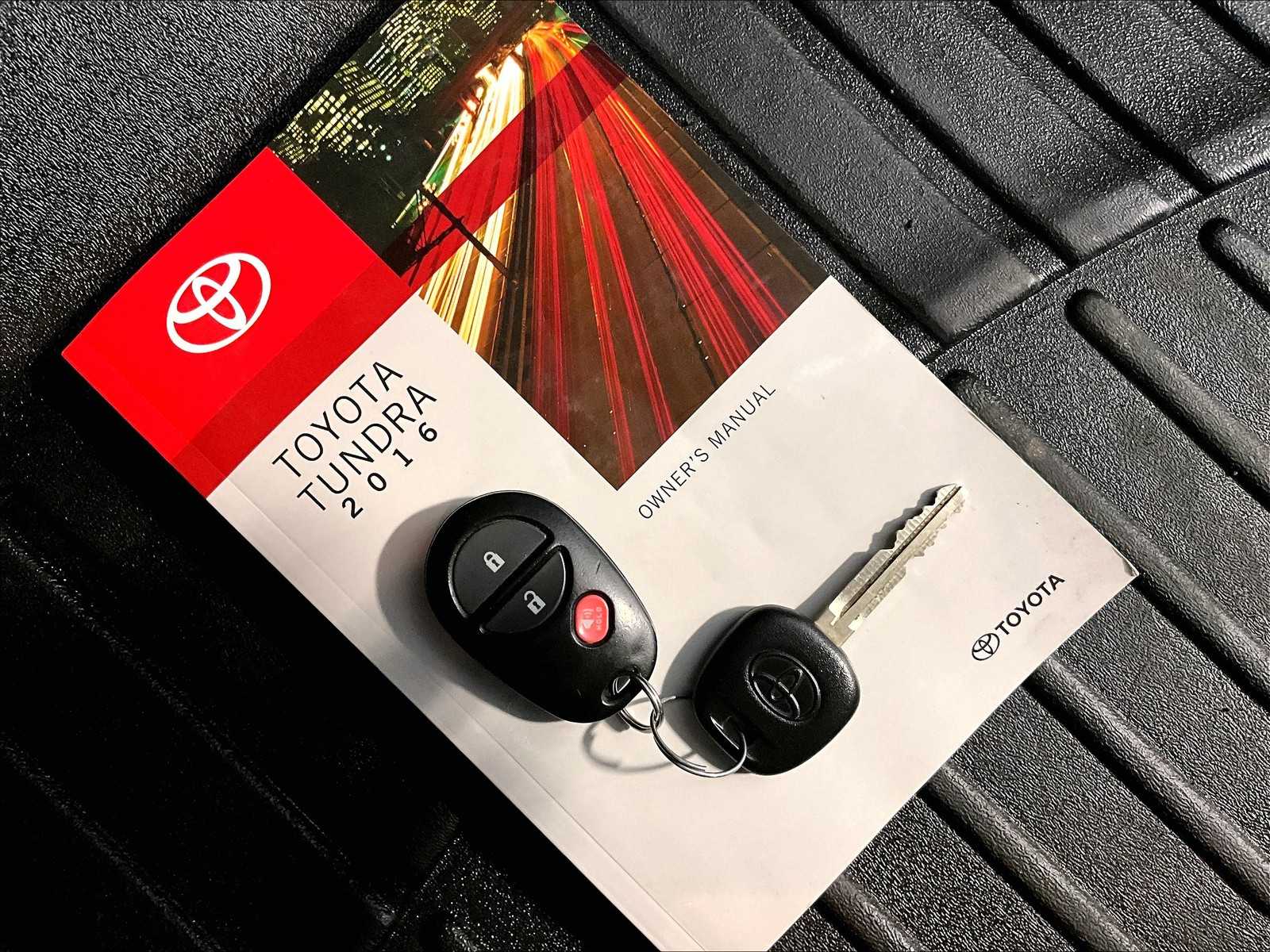 2016 Toyota Tundra SR5 - Photo 31