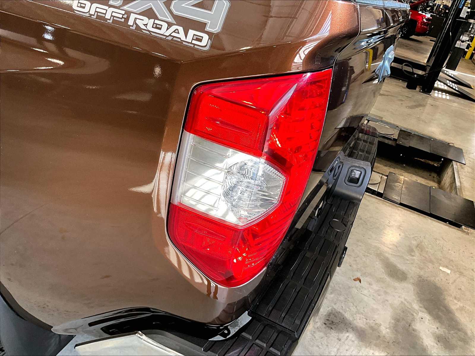 2016 Toyota Tundra SR5 - Photo 35