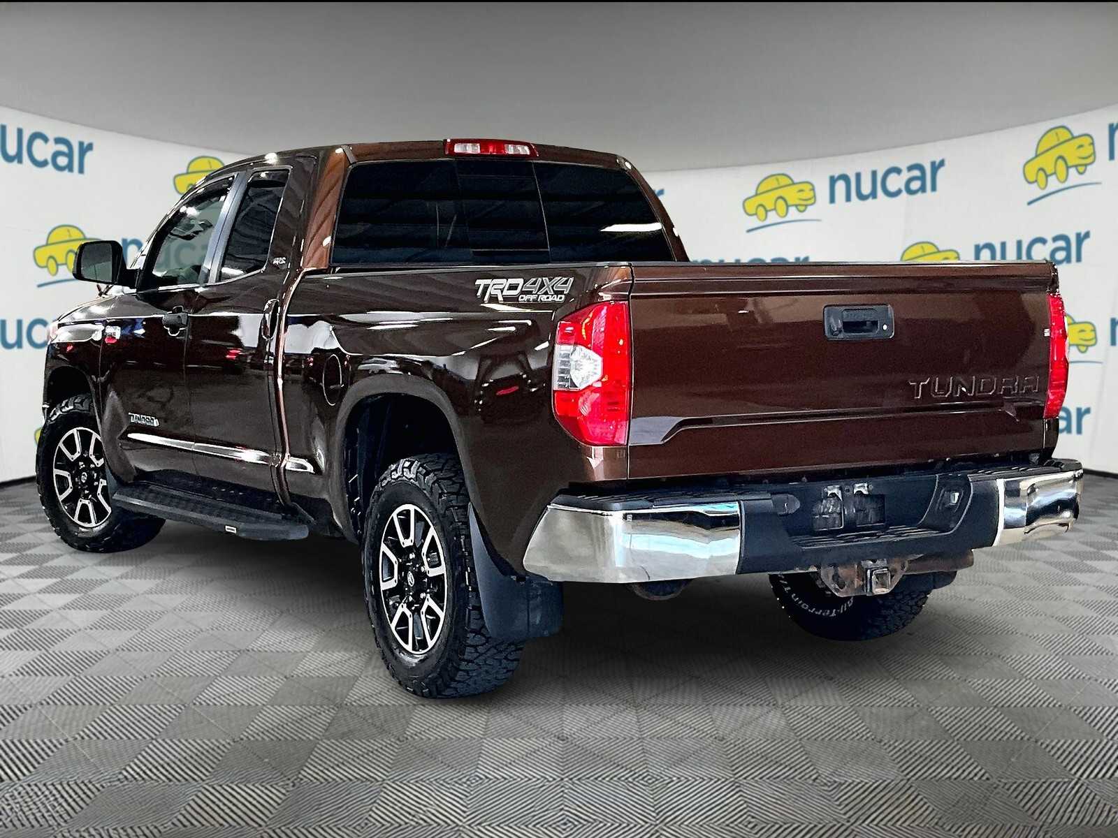 2016 Toyota Tundra SR5 - Photo 4