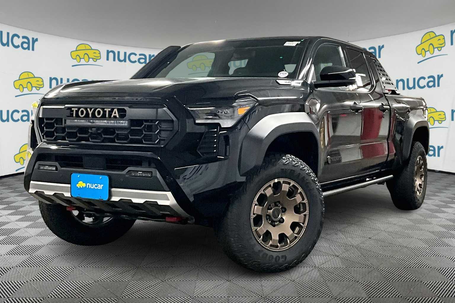 2025 Toyota Tacoma Trailhunter Hybrid - Photo 4