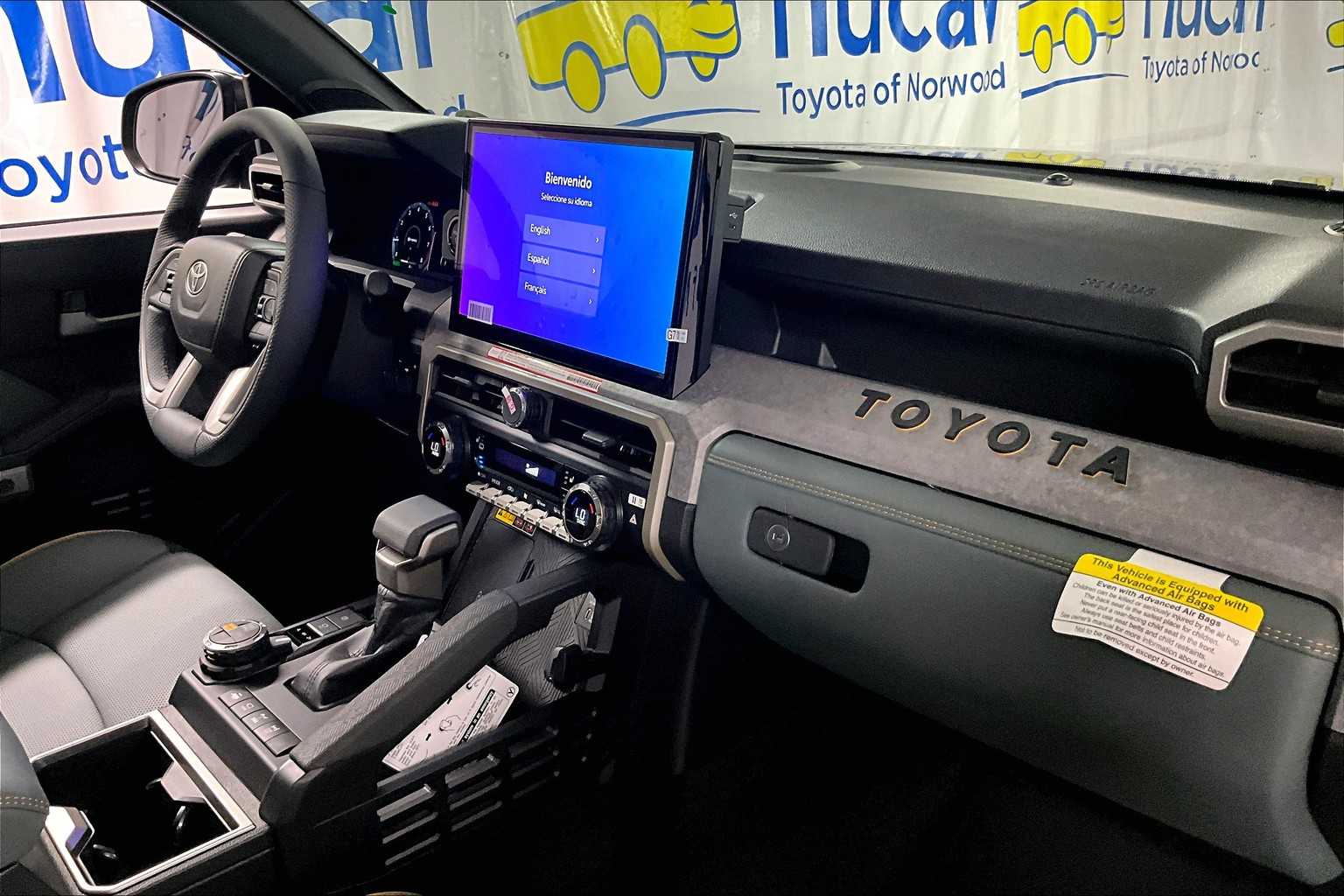 2025 Toyota Tacoma Trailhunter Hybrid - Photo 10