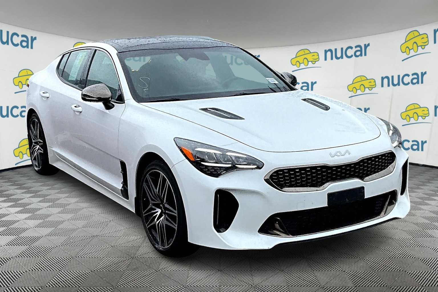 2022 Kia Stinger GT1