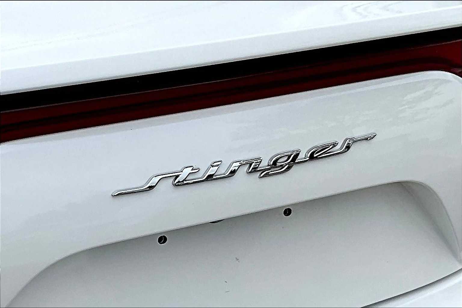 2022 Kia Stinger GT1 - Photo 28
