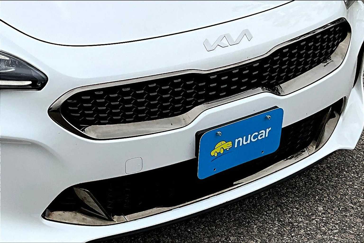 2022 Kia Stinger GT1 - Photo 31