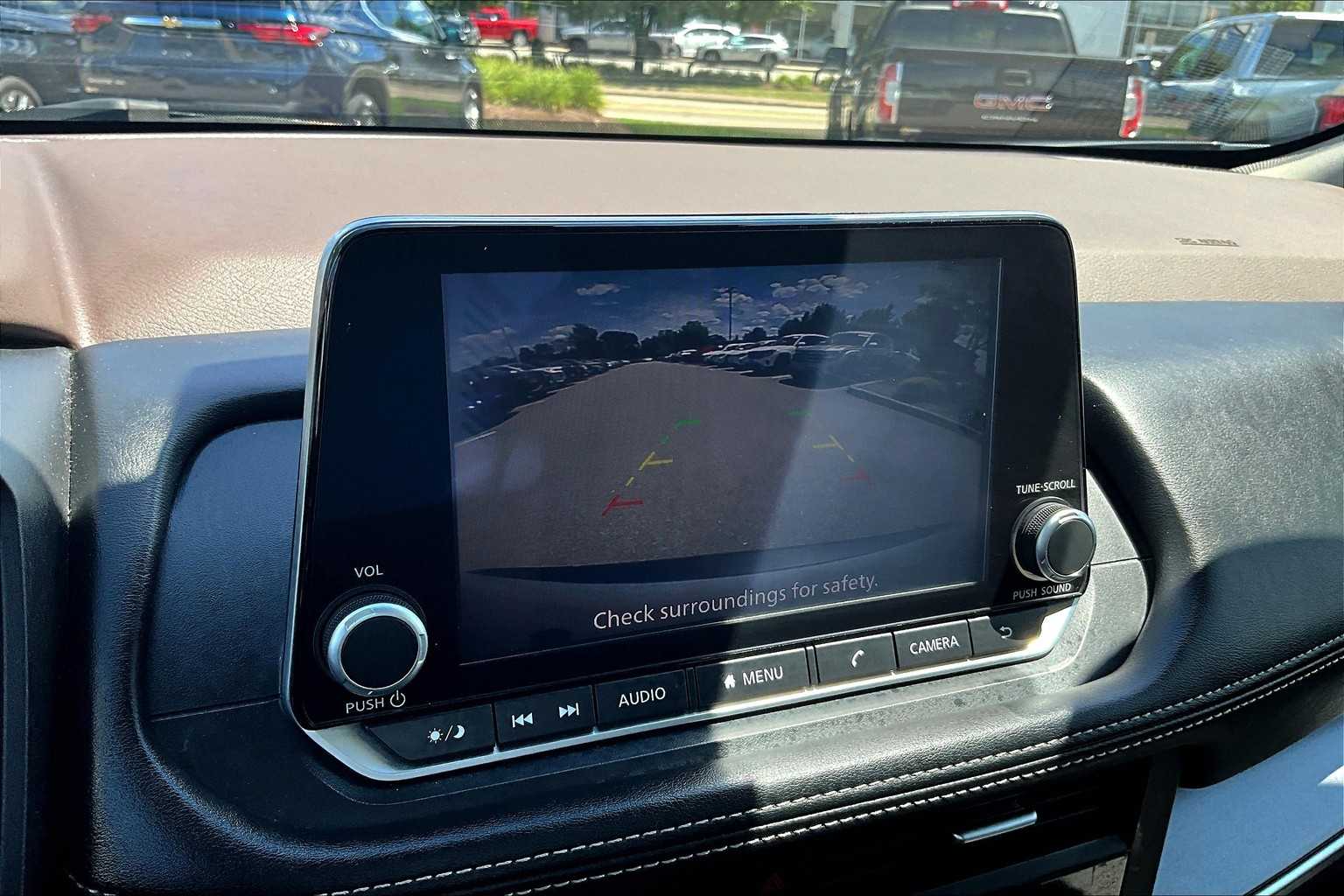 2023 Nissan Rogue SV - Photo 19