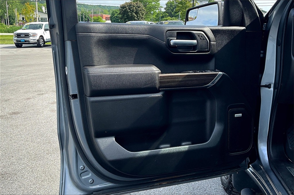 2021 Chevrolet Silverado 1500 LT Trail Boss - Photo 9