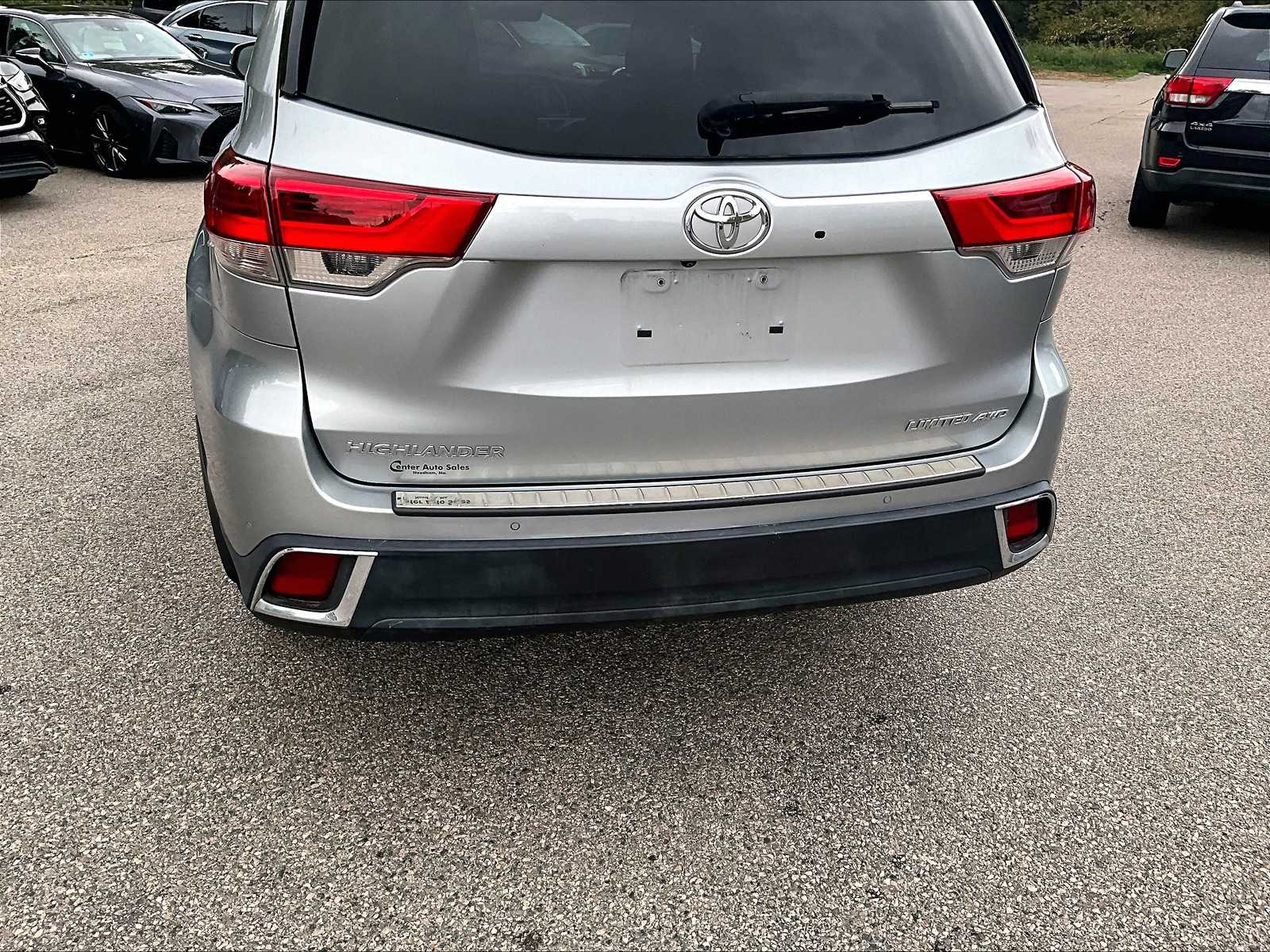 2017 Toyota Highlander Limited - Photo 7