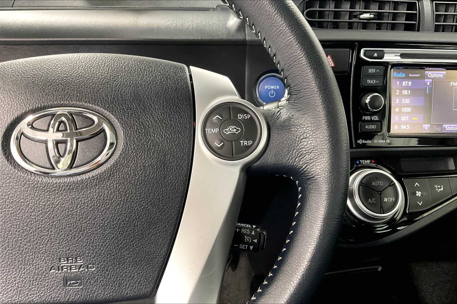 2016 Toyota Prius c Four - Photo 24
