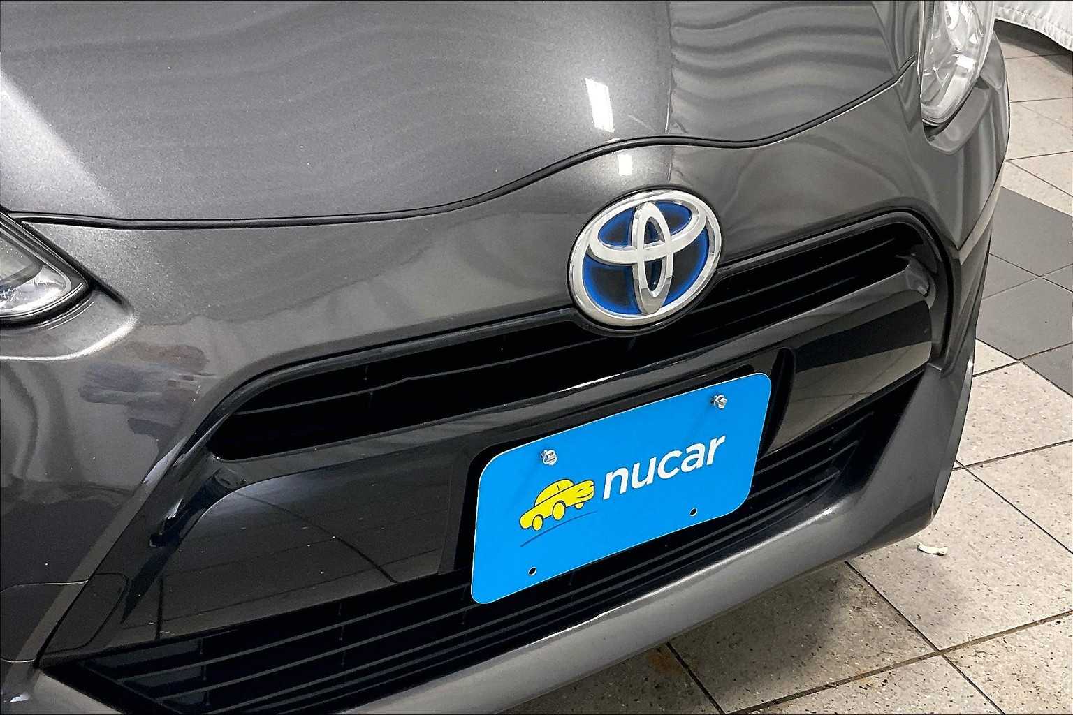 2016 Toyota Prius c Four - Photo 31