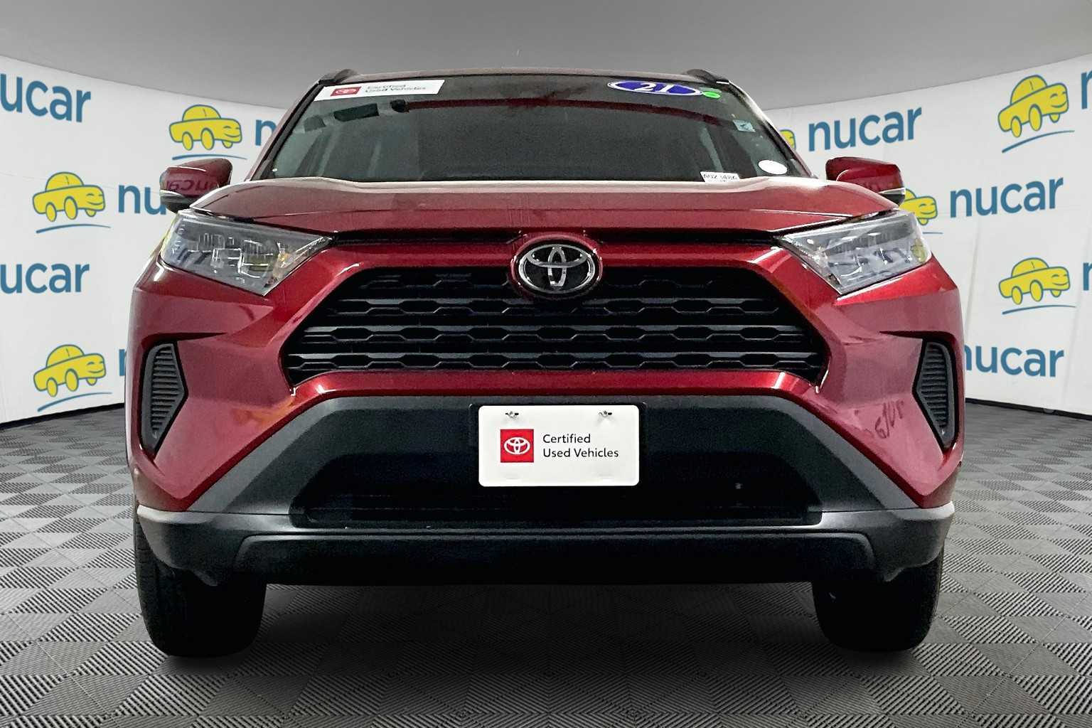 2021 Toyota RAV4 LE - Photo 2