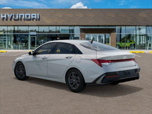 2025 Hyundai Elantra Hybrid Blue - Photo 5