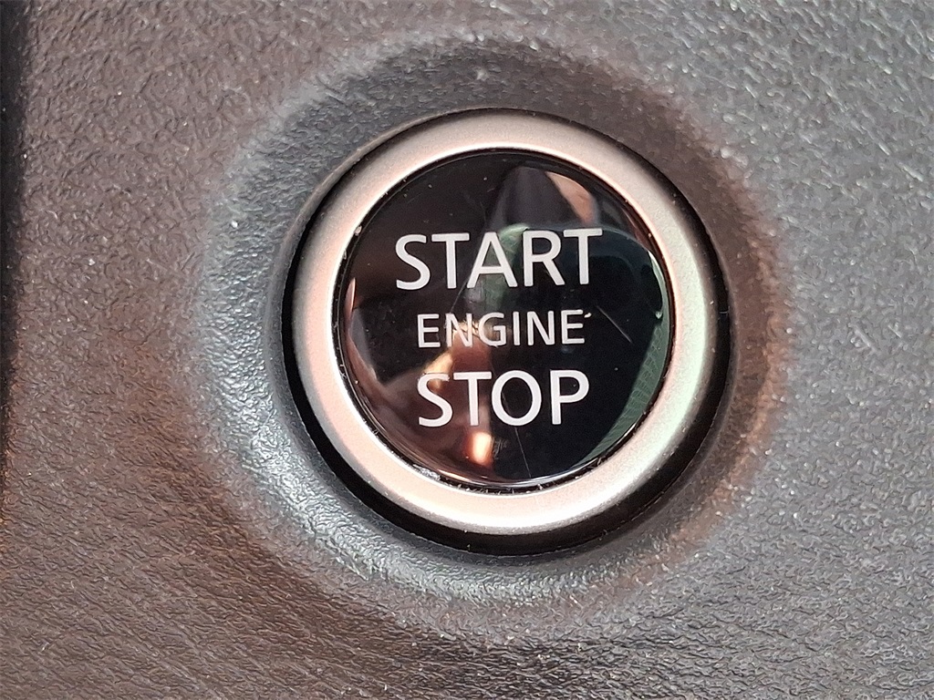 2022 Nissan Frontier SV - Photo 21