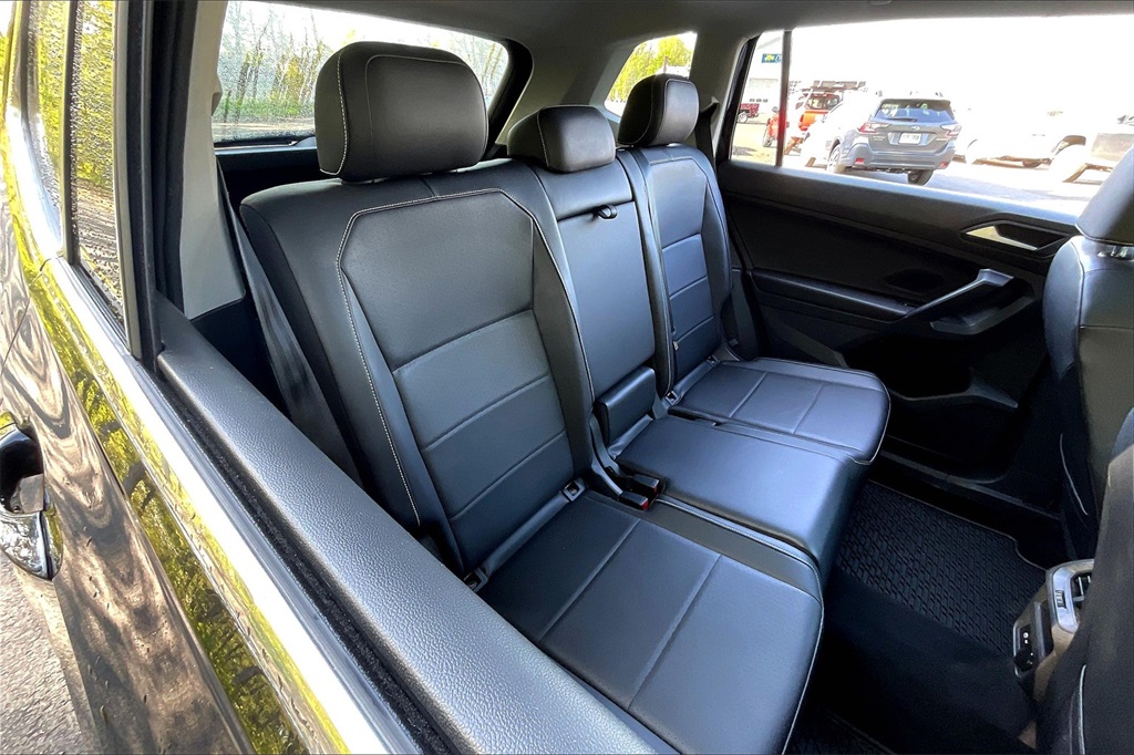 2021 Volkswagen Tiguan 2.0T SE - Photo 18