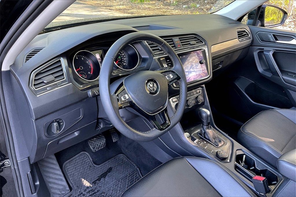 2021 Volkswagen Tiguan 2.0T SE - Photo 8