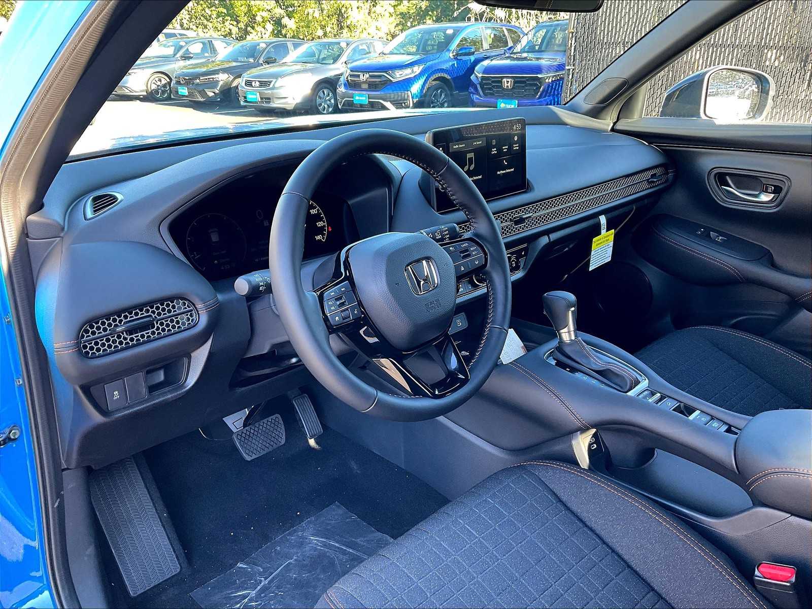 2026 Honda HR-V Sport - Photo 9
