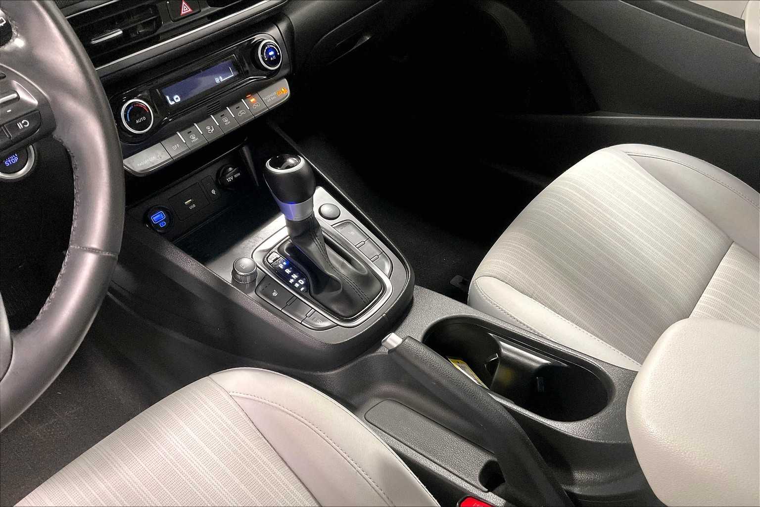 2022 Hyundai Kona SEL - Photo 20