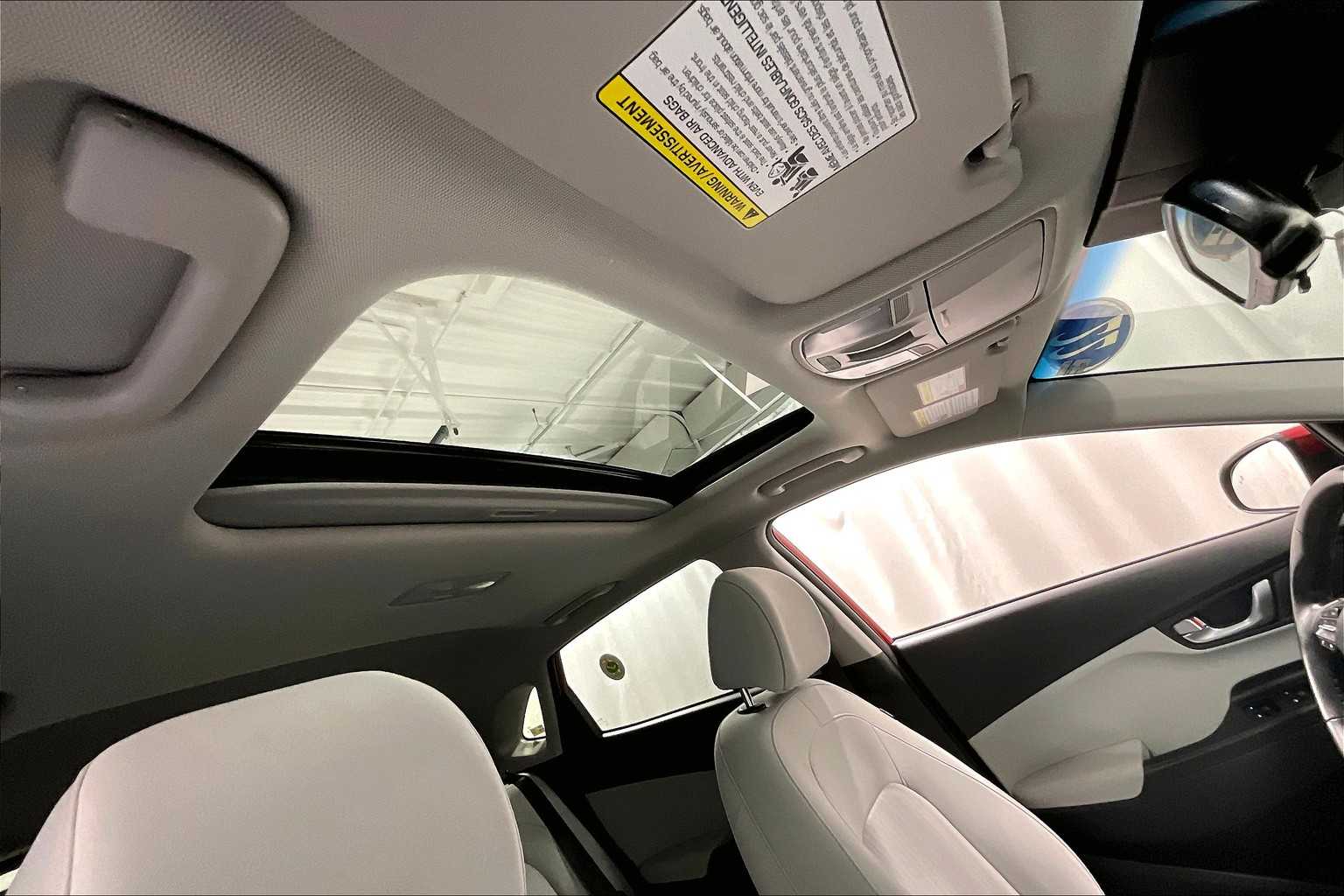 2022 Hyundai Kona SEL - Photo 22