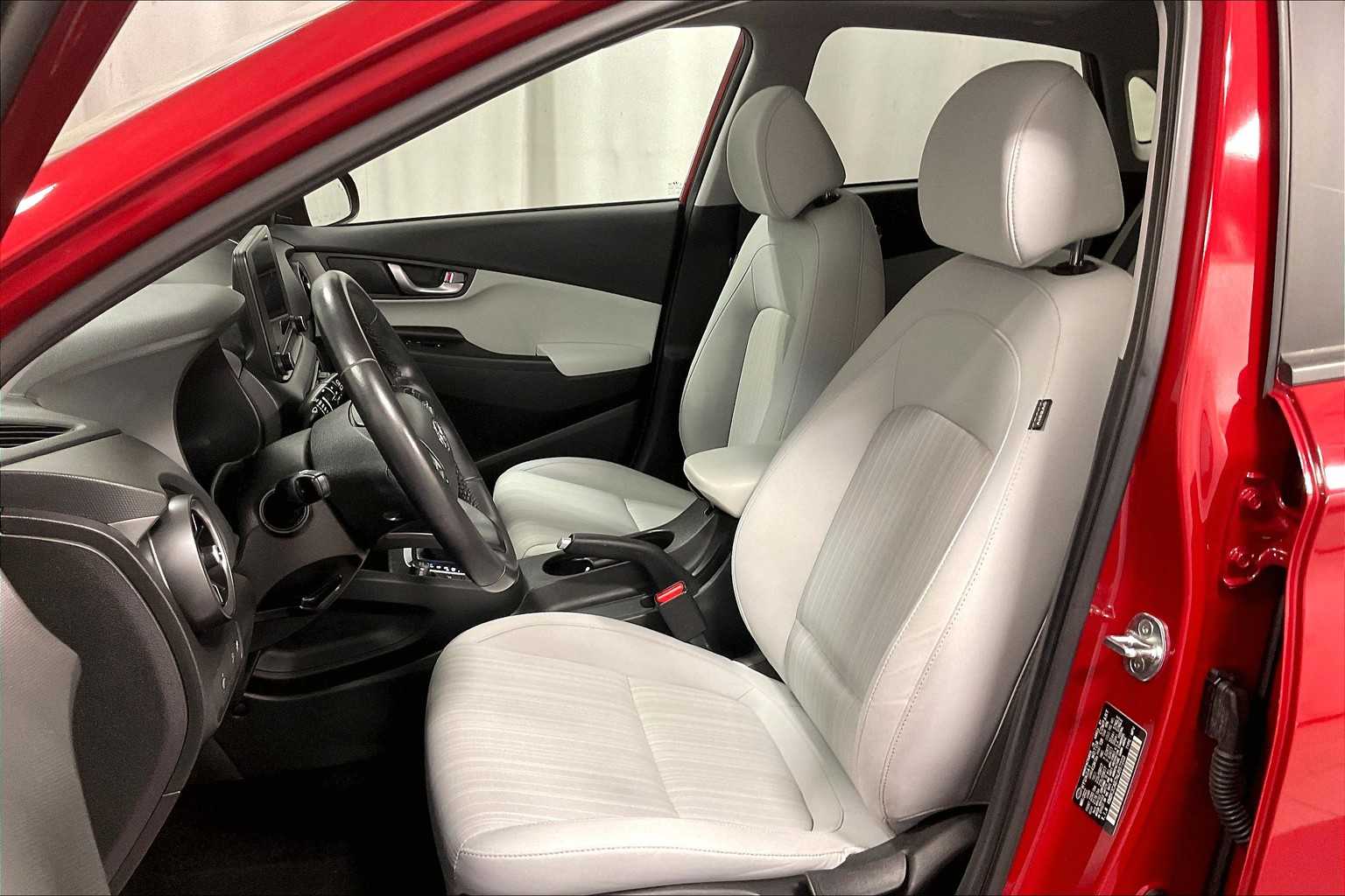 2022 Hyundai Kona SEL - Photo 10
