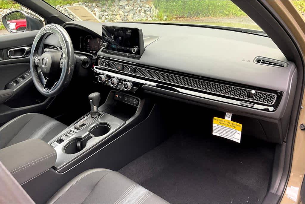 2025 Honda Civic Hatchback Sport - Photo 9