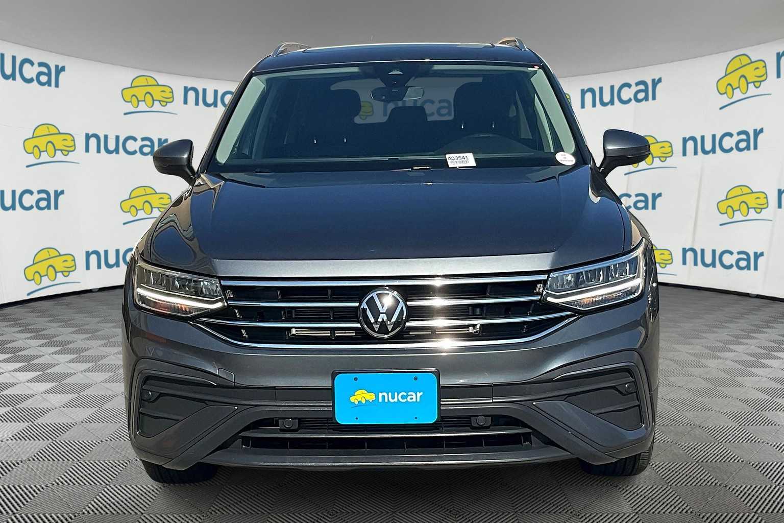 2022 Volkswagen Tiguan SE - Photo 2
