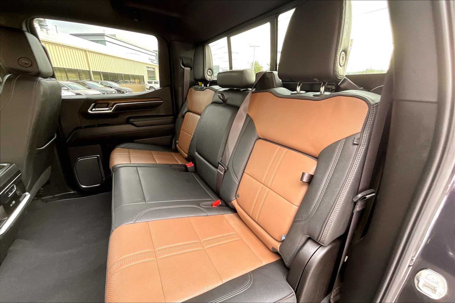 2024 Chevrolet Silverado 1500 High Country - Photo 15