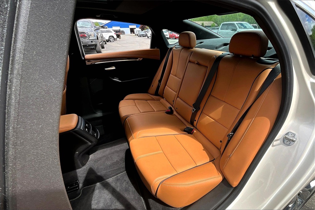 2014 Chevrolet Impala LTZ - Photo 15
