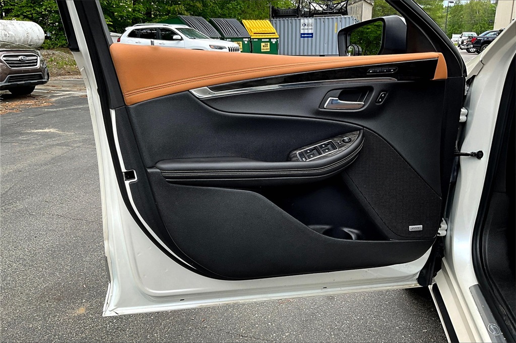 2014 Chevrolet Impala LTZ - Photo 9