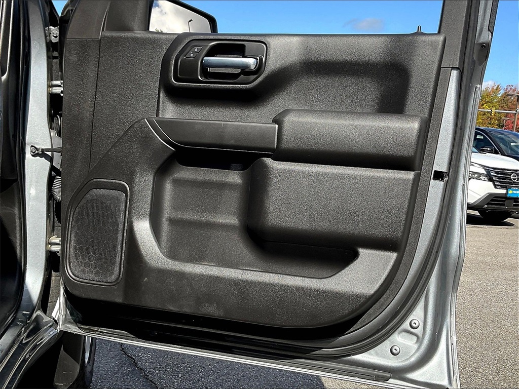 2022 Chevrolet Silverado 1500 LTD Custom - Photo 11