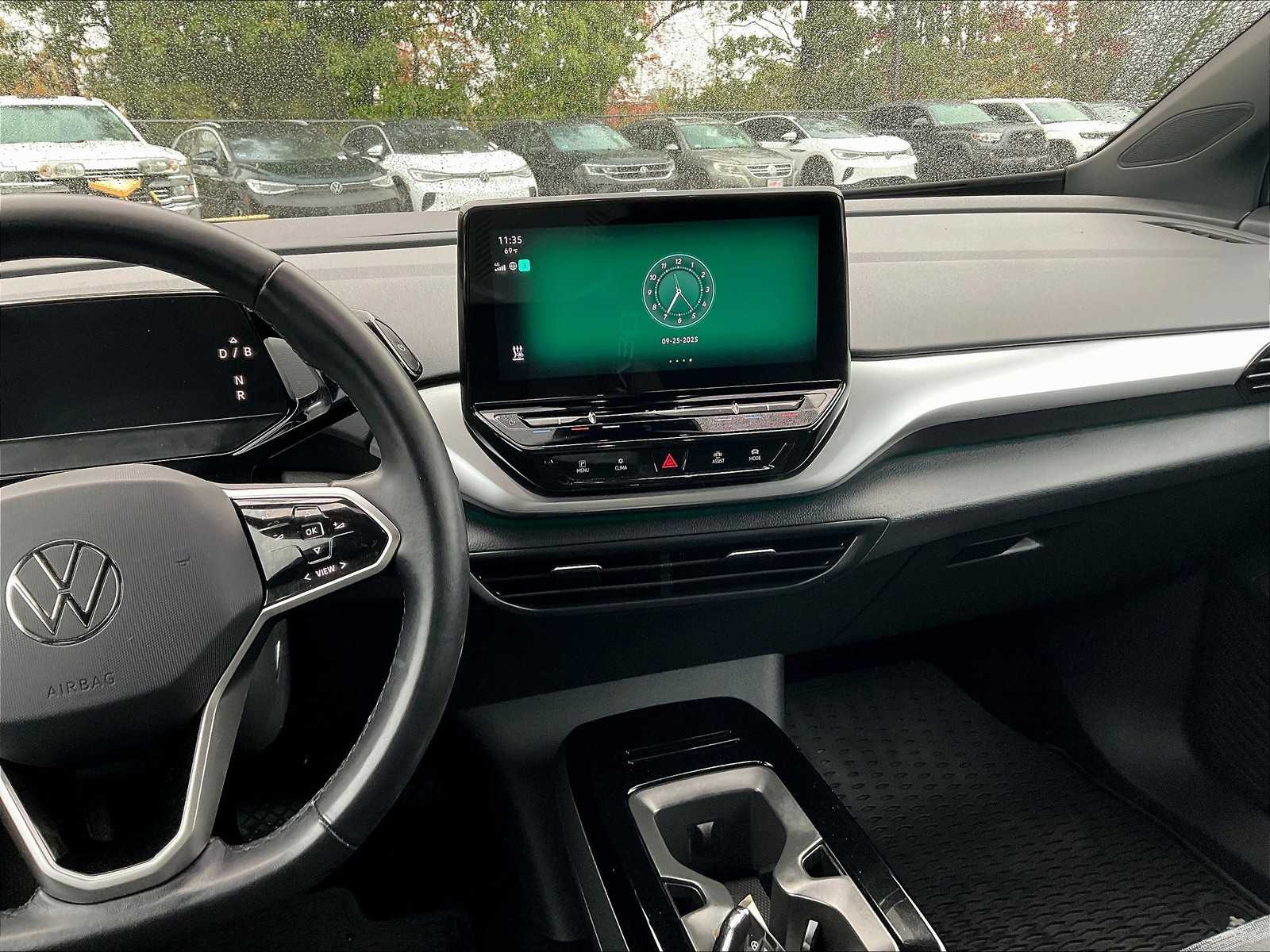 2022 Volkswagen ID.4 Pro - Photo 18
