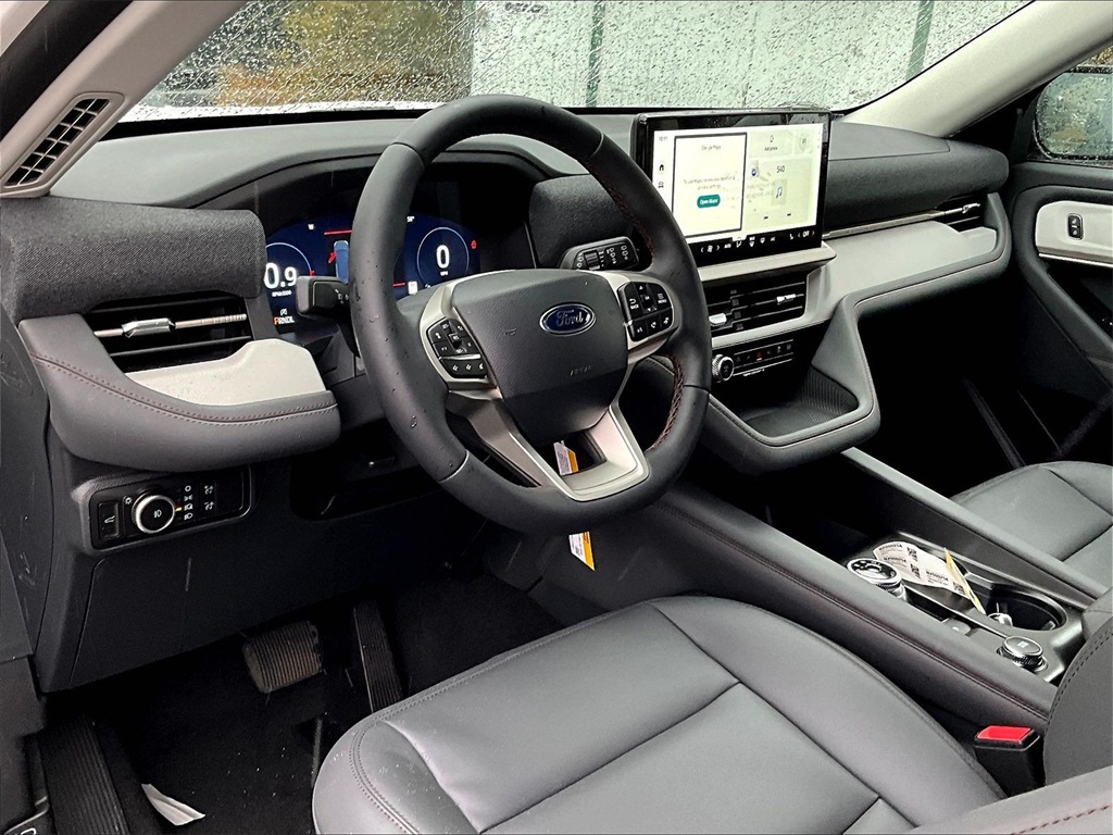 2026 Ford Explorer Active - Photo 7