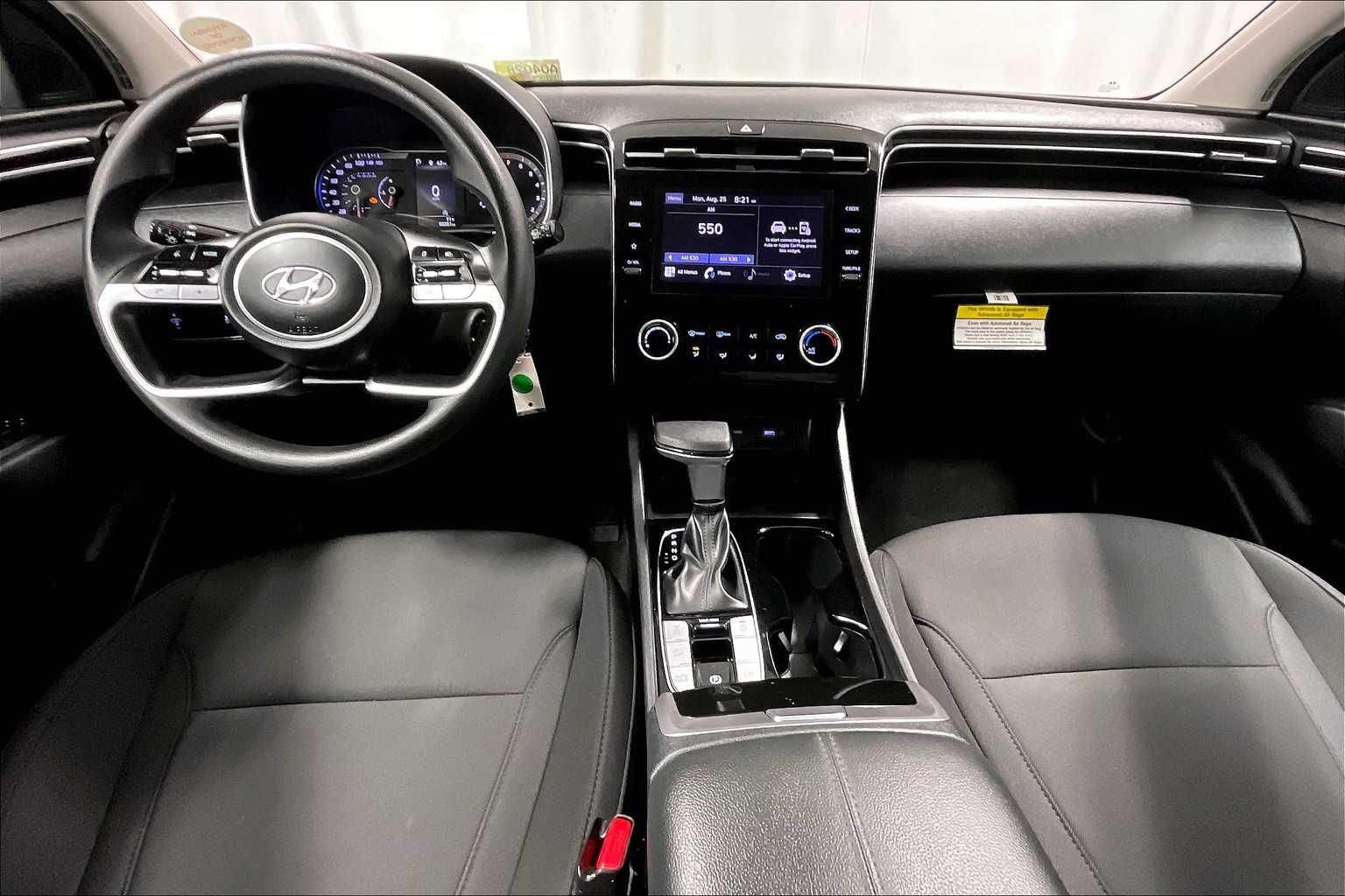 2022 Hyundai Tucson SE - Photo 21