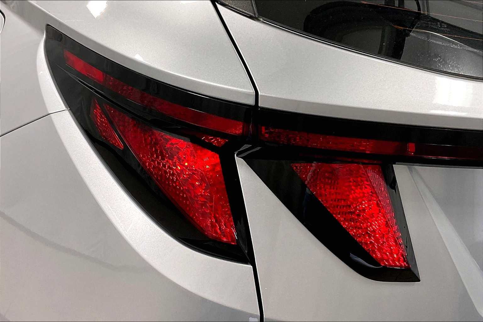 2022 Hyundai Tucson SE - Photo 33