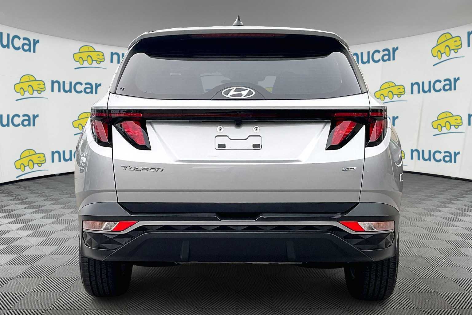 2022 Hyundai Tucson SE - Photo 5
