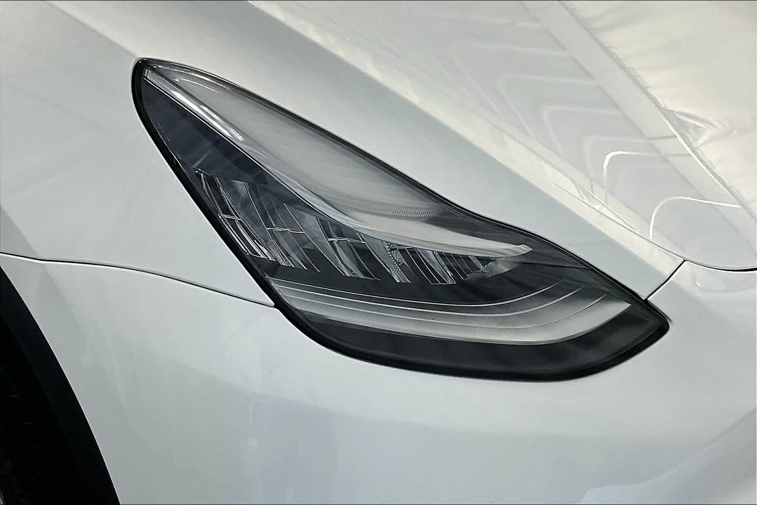 2023 Tesla Model Y Long Range - Photo 33
